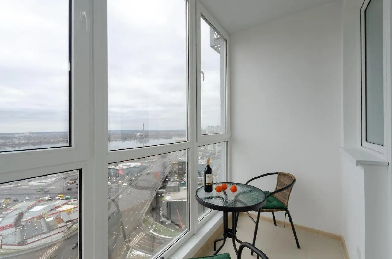 Apartamento Панорамний Краєвид, Поруч З Метро Kiev